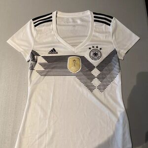 adidas Germany Home Women's Jersey World Cup Russia 2018 Size Medium - Worn Once